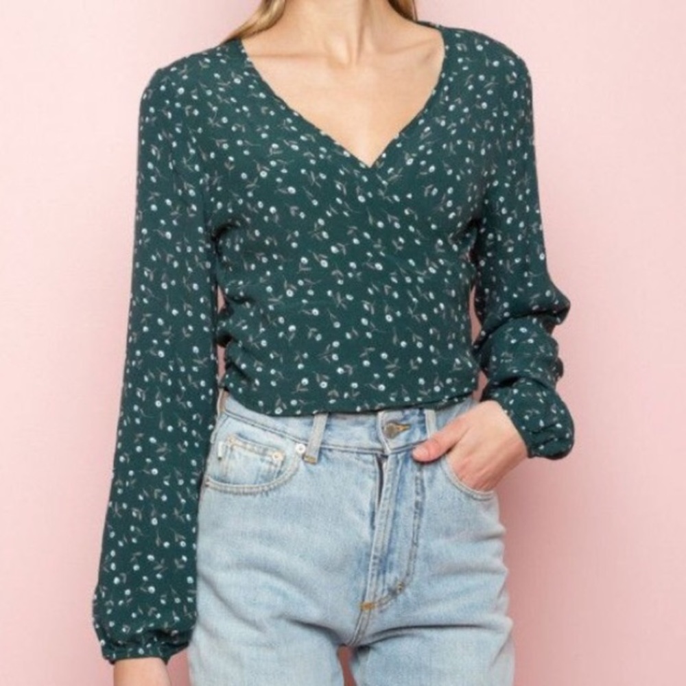 Brandy Melville green floral long sleeve wrap top